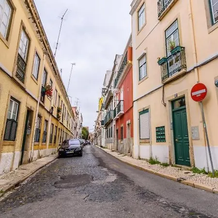 Guestready - Cosy Flat Santos-o-velho * Lisbon